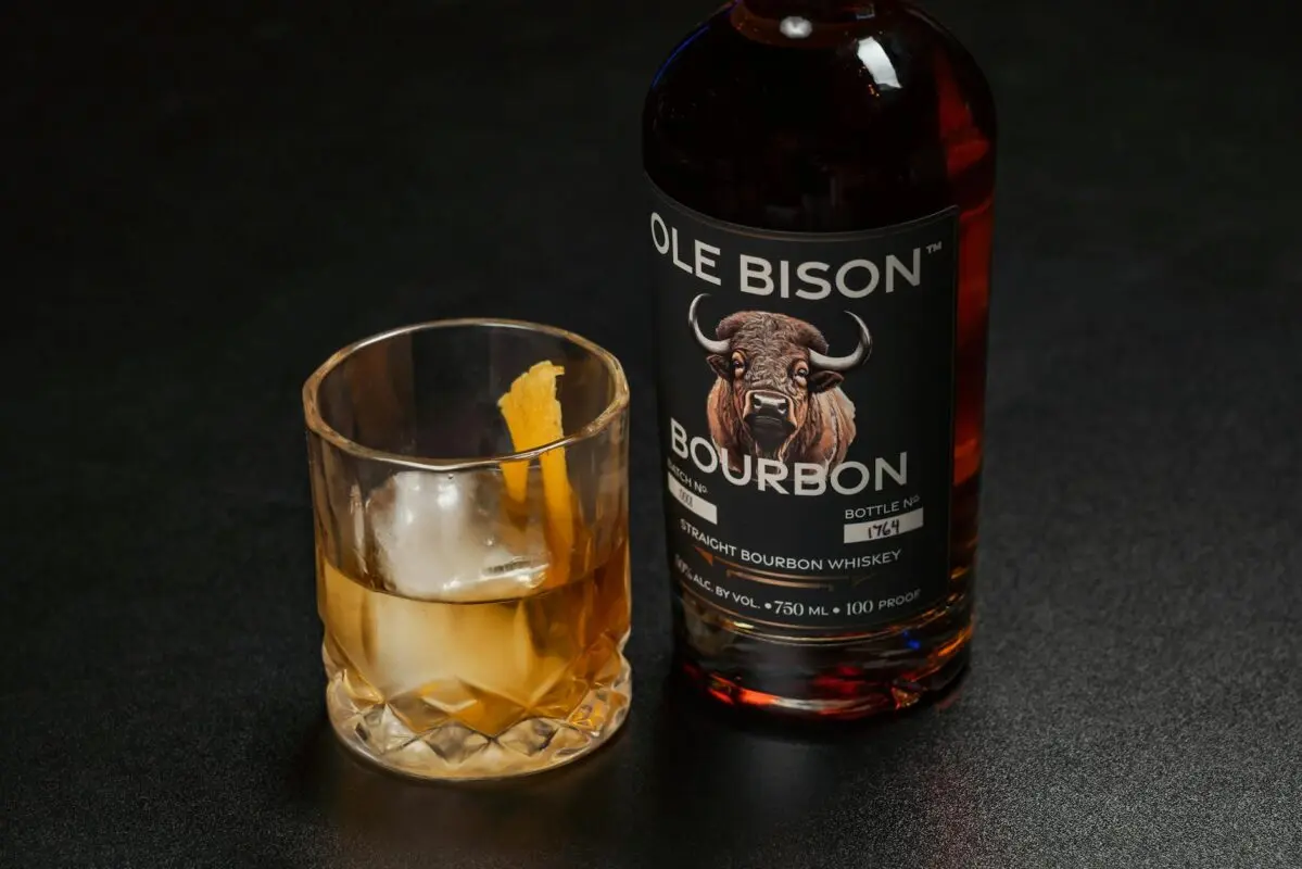 What Is Bourbon Whisky A Complete Guide For Enthusiasts And